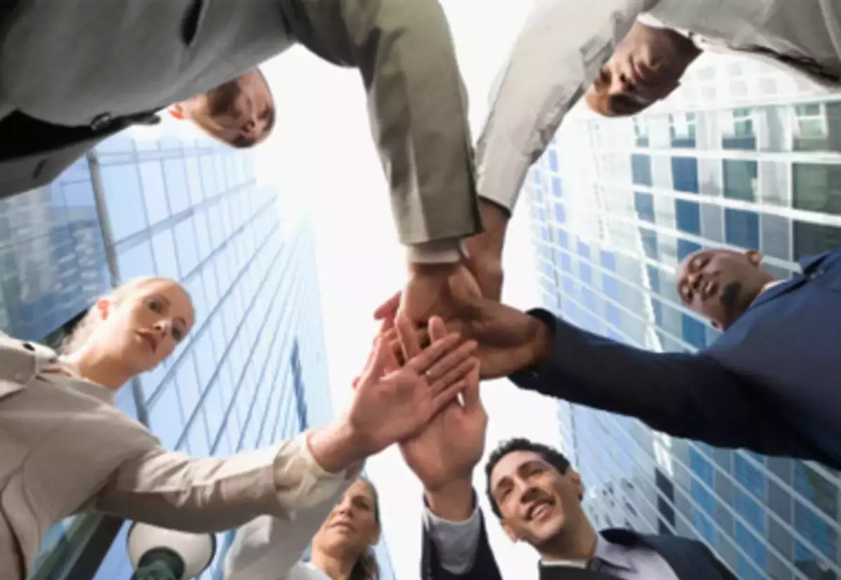 Freelancers and corporates